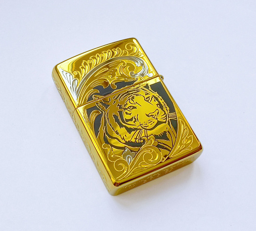 Подарочная зажигалка Zippo "Тигр" № 4 купить с доставкой Подарочная зажигалка Zippo "Тигр" № 4