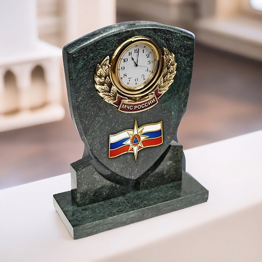 Сувенир настольные часы купить с доставкой Сувенир настольные часы