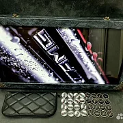 Нарды под стеклом «Mercedes AMG» в подарок — фотография 1