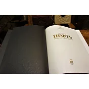 На память: Нефть. Вчера, сегодня, завтра — книга в коже — фотография 3
