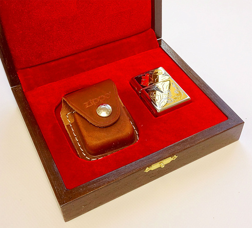 Зажигалка Zippo с гравировкой "Пантера" купить с доставкой Зажигалка Zippo с гравировкой "Пантера"